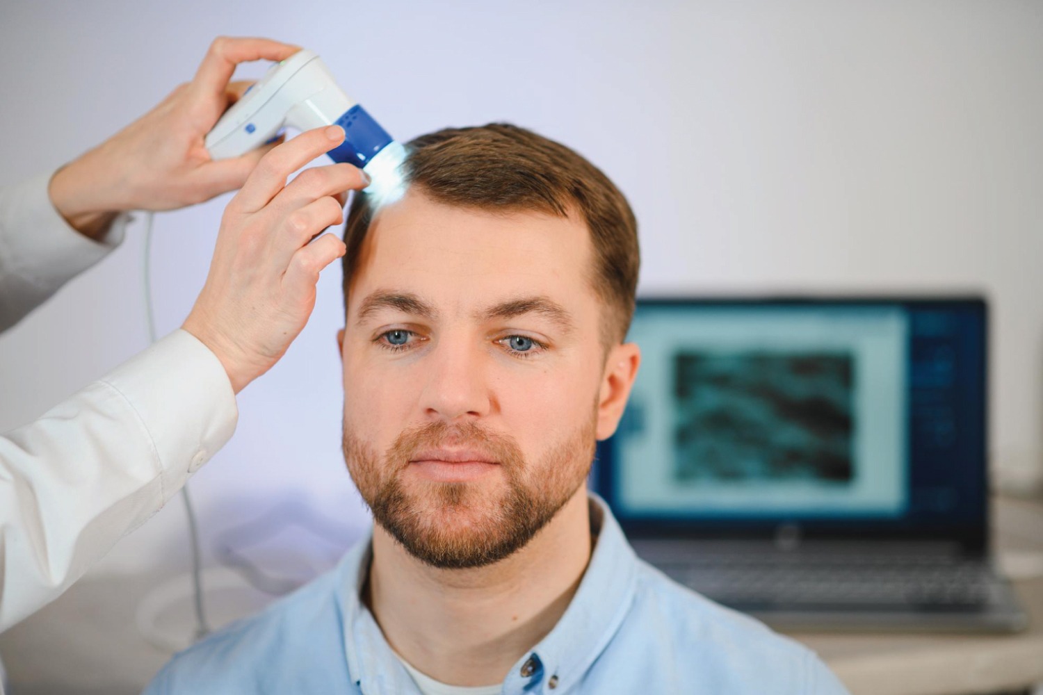 Hair & Scalp Conditions Treatment in Riyadh - by Haitham Hair and scalp consultation with Dr. Haitham Al-Gzlan in Riyadh