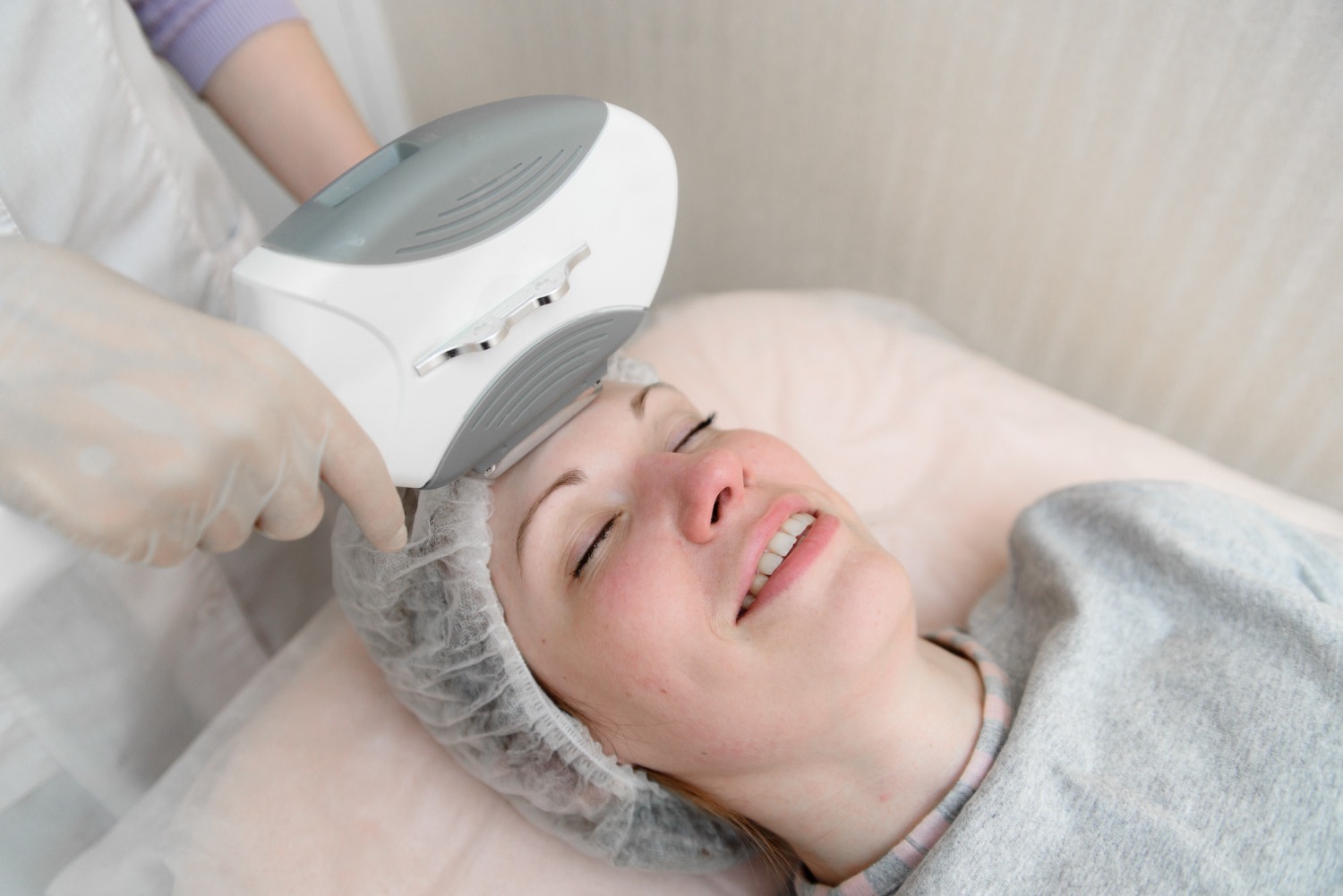 Laser skin rejuvenation treatment at Reveal Clinics Riyadh